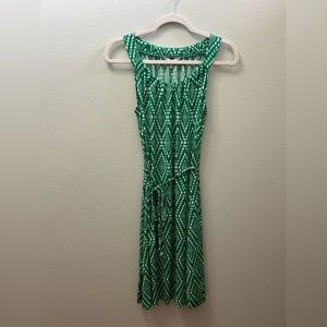Green dress, size M, Banana Republic, braided tie, sleeveless